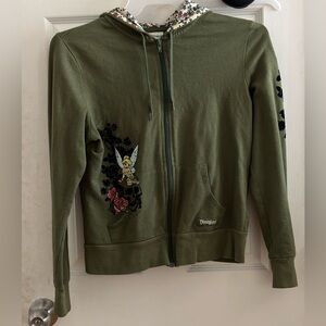 VINTAGE DISNEY RESORT TINKERBELL HOODIE GREEN SWEATSHIRT JACKET SKULL ACCENTS